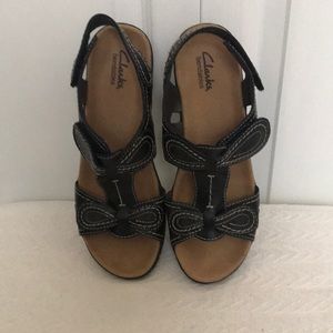 Clarks Leather Black Sandals Size 7.5